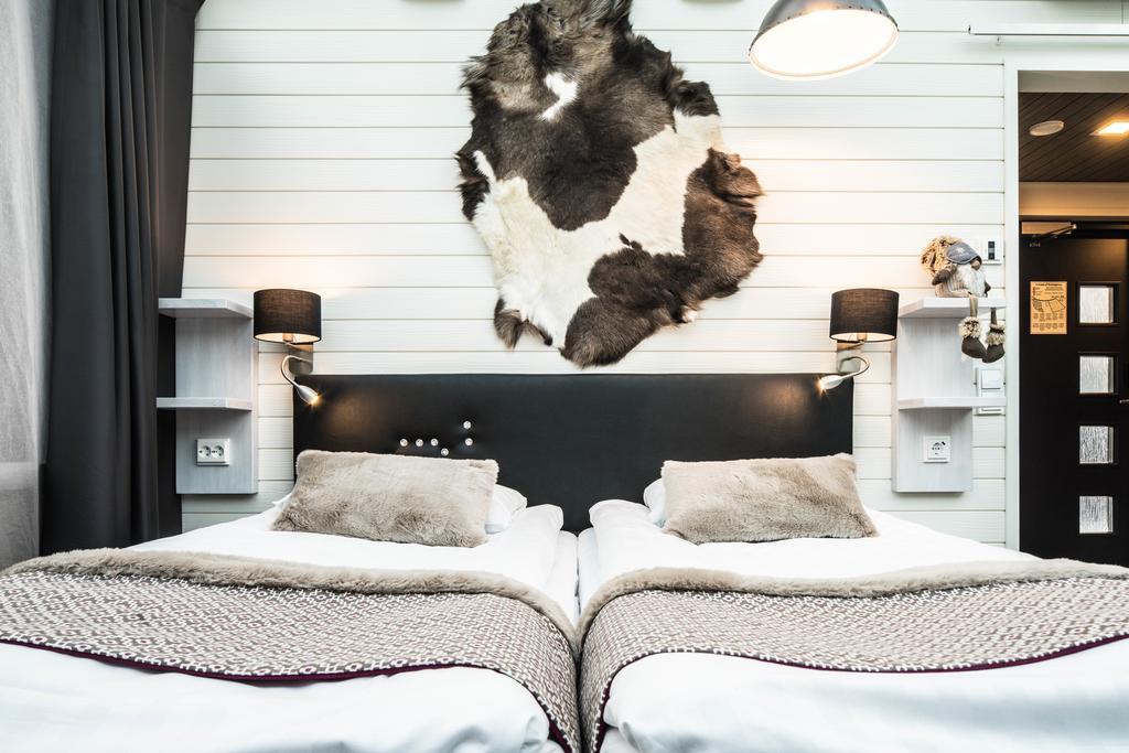 Santa's Igloos Arctic Circle 5*